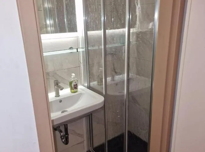 Claudia דירה Altossiach